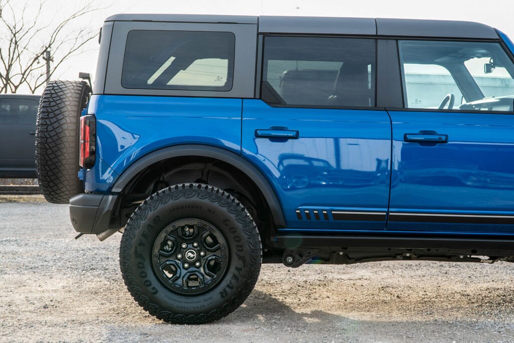 2021 Ford Bronco Advanced 4x4 First Edition Lightning Blue Metallic 4 Door for sale